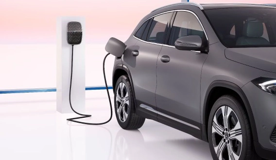 Mercedes-Benz Hamecher - EQA vue charge