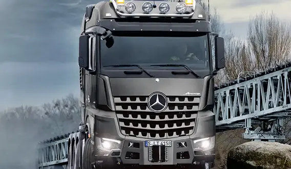 Mercedes Hamecher - Arocs jusqu'a 250 T vue avant