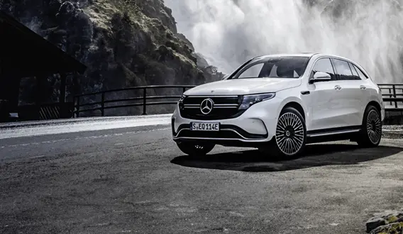 Mercedes-Benz Hamecher - EQC vue trois quart avant