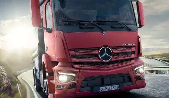 Mercedes Hamecher - Actros avant