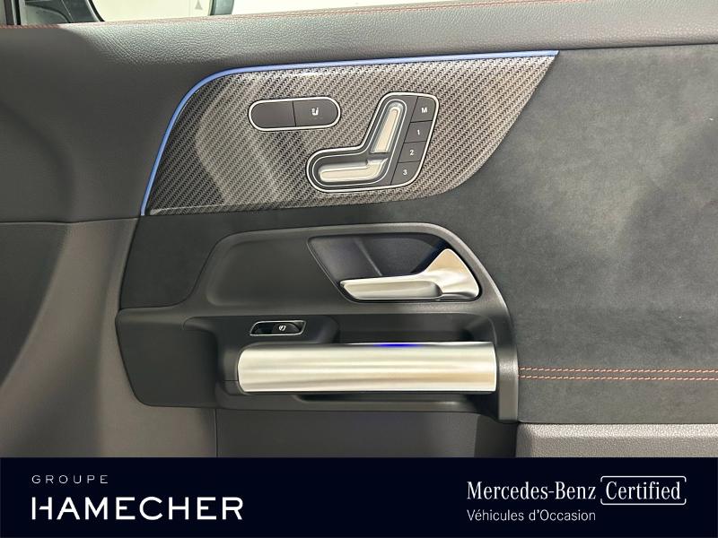 Image MERCEDES-BENZ GLA 200 d 150ch AMG Line 8G-DCT 4Matic