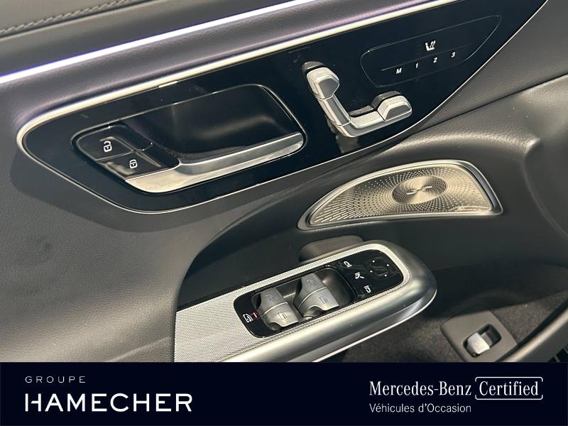 Image MERCEDES-BENZ Classe E 300 d e Hybrid EQ 197+129ch AMG Line 9G-Tronic