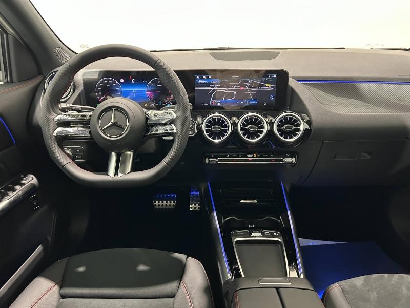 Image MERCEDES-BENZ GLA 180 136ch AMG Line 7G-DCT