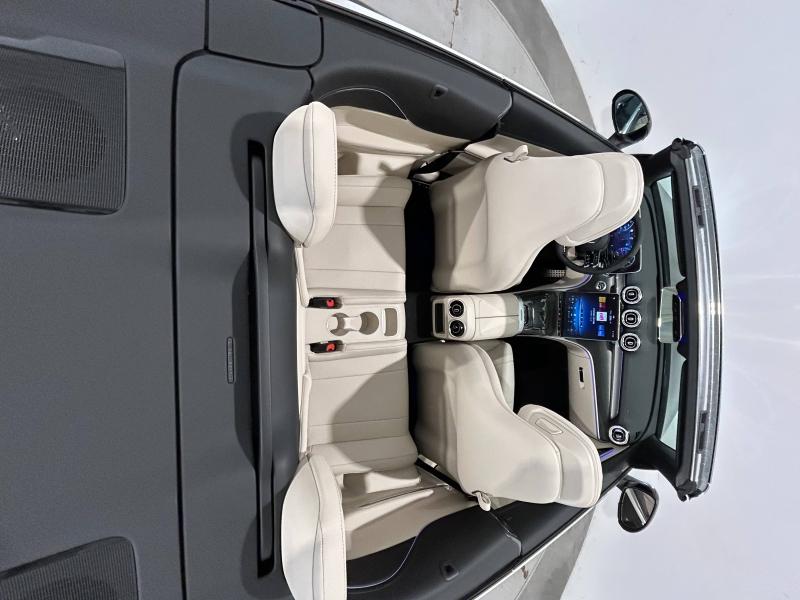 Image MERCEDES-BENZ CLE Cabriolet 220 d 197ch AMG Line 9G-Tronic