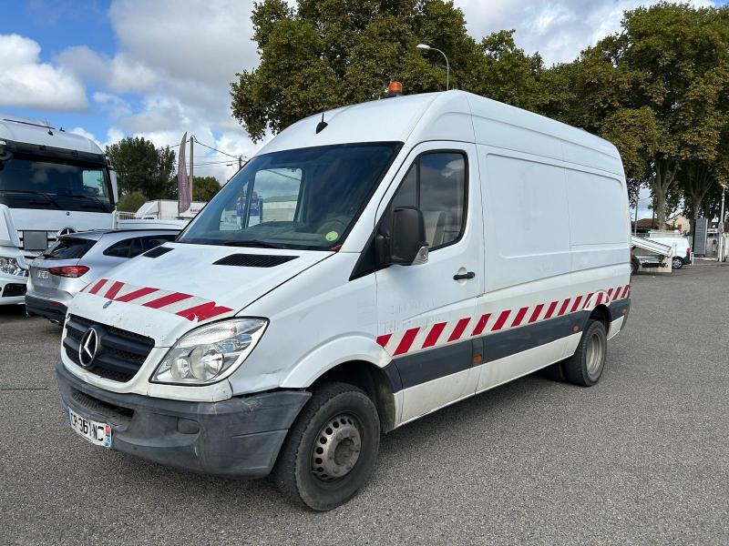 Photo MERCEDES-BENZ Sprinter Fg 516 37S 3t5